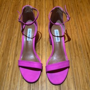 Steve Madden Pink Irenee Sandals